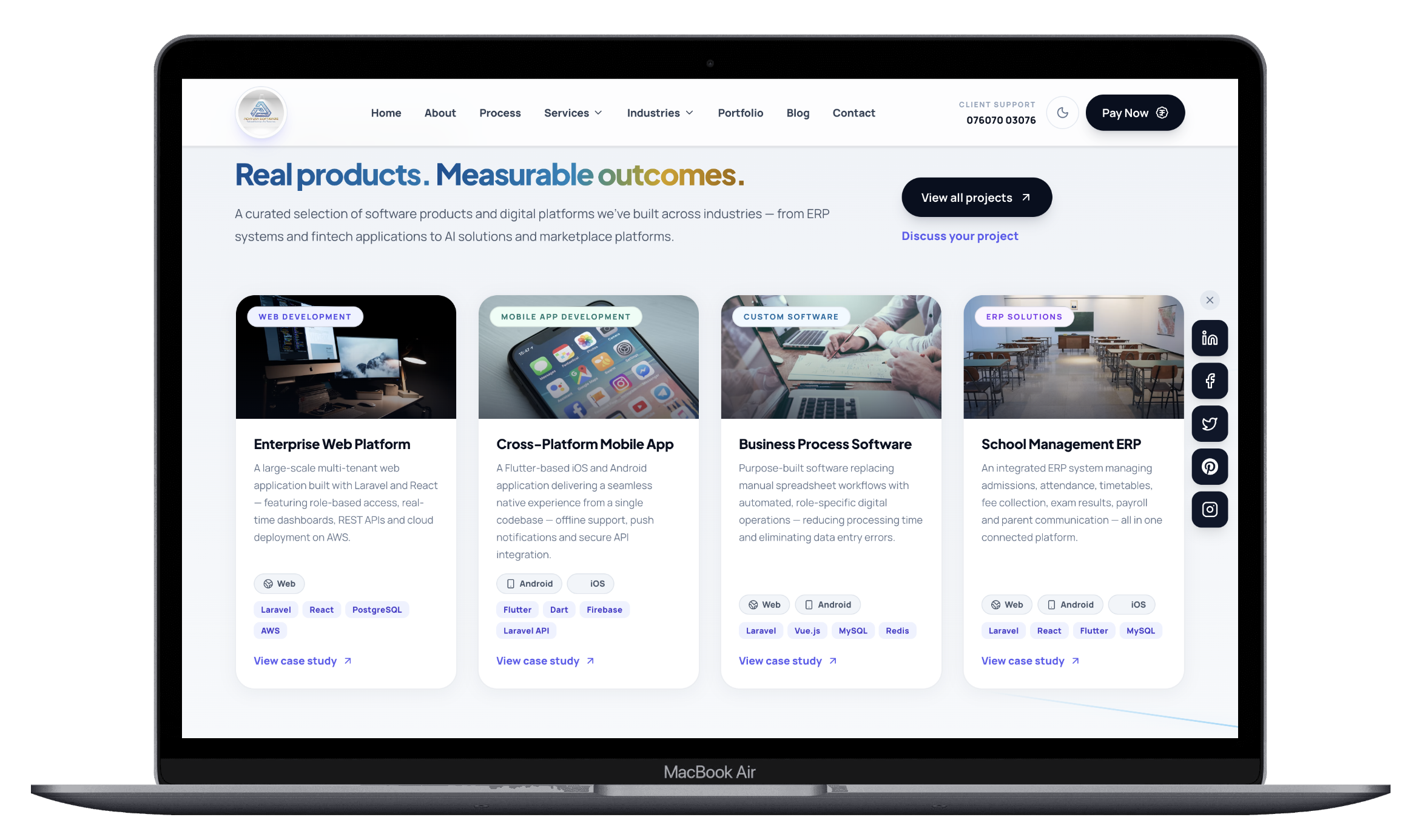 How Custom Software Solutions Help Businesses Improve Efficiency and Growth